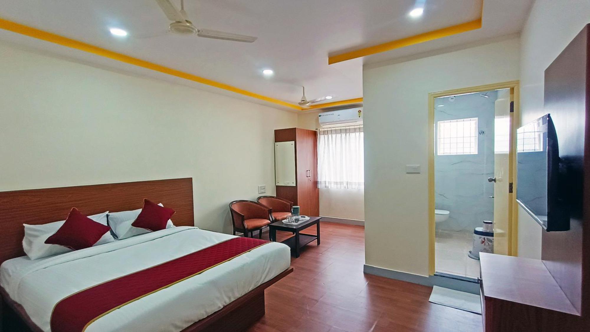 Hotel Shiva'S Inn Bangalore Buitenkant foto